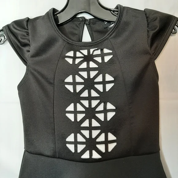 2 Hip Black/White Dress 7 - Picture 3 of 6